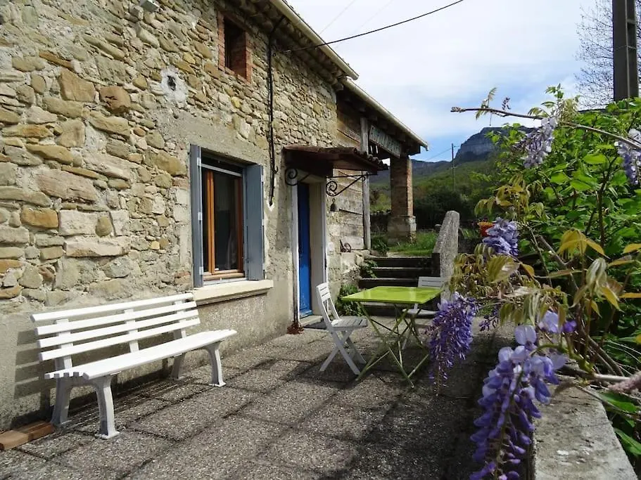 Holiday home Maison Au Coeur De La Drome Rochebaudin France
